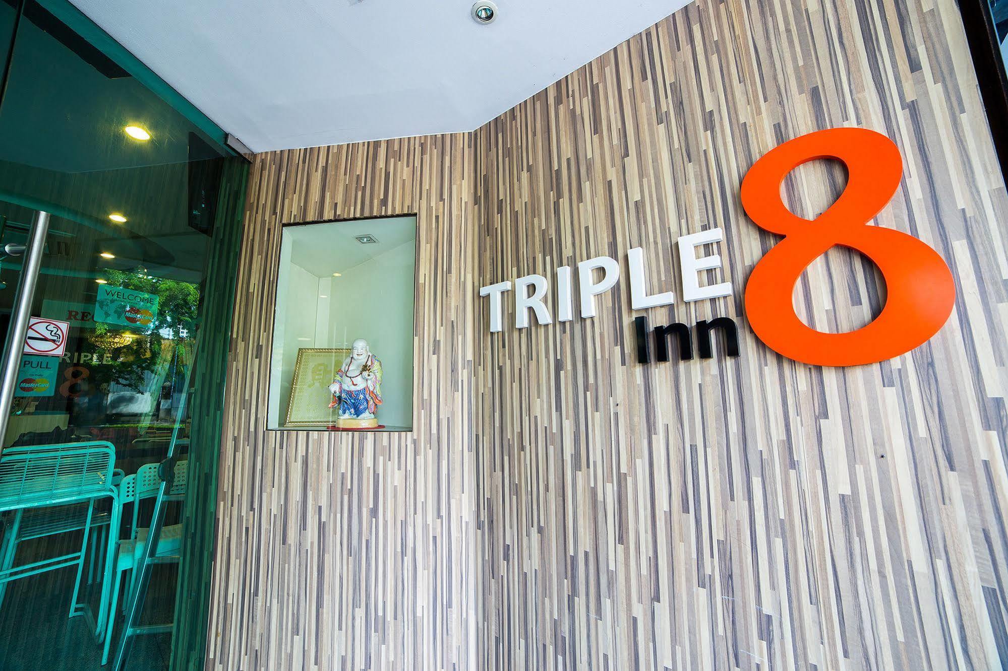 Triple 8 Inn Bangkok Exterior foto
